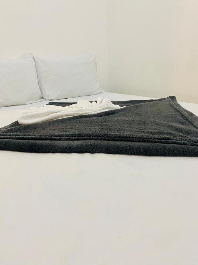 Pousada Center 巴雷里尼亚斯 外观 照片